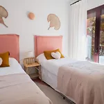 3+1 Bed Apartment, 100m Away From The Apartment *