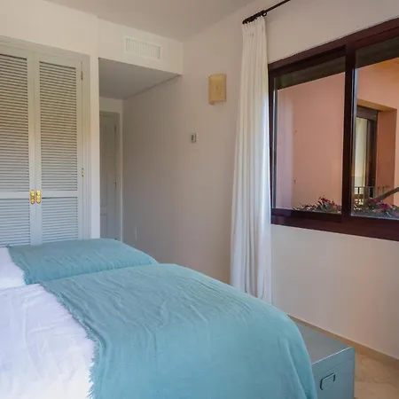 Apartment 3+1 Bed Apartment, 100m Away From The